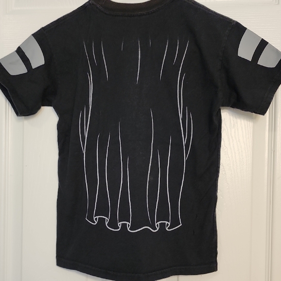 Hanes Black and Gray Graphic Tee - Picture 6 of 9